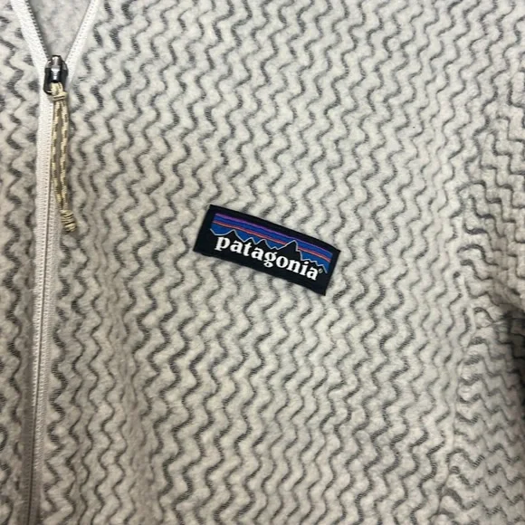 Patagonia R1 Air Zip Neck Fleece Pullover Wool White Womens Size Medium - Picture 3 of 6